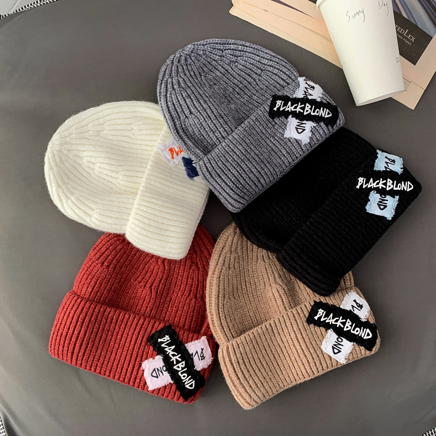 Winter street wool hat Korean label knitted hat men and women couples fashion leisure cold hat