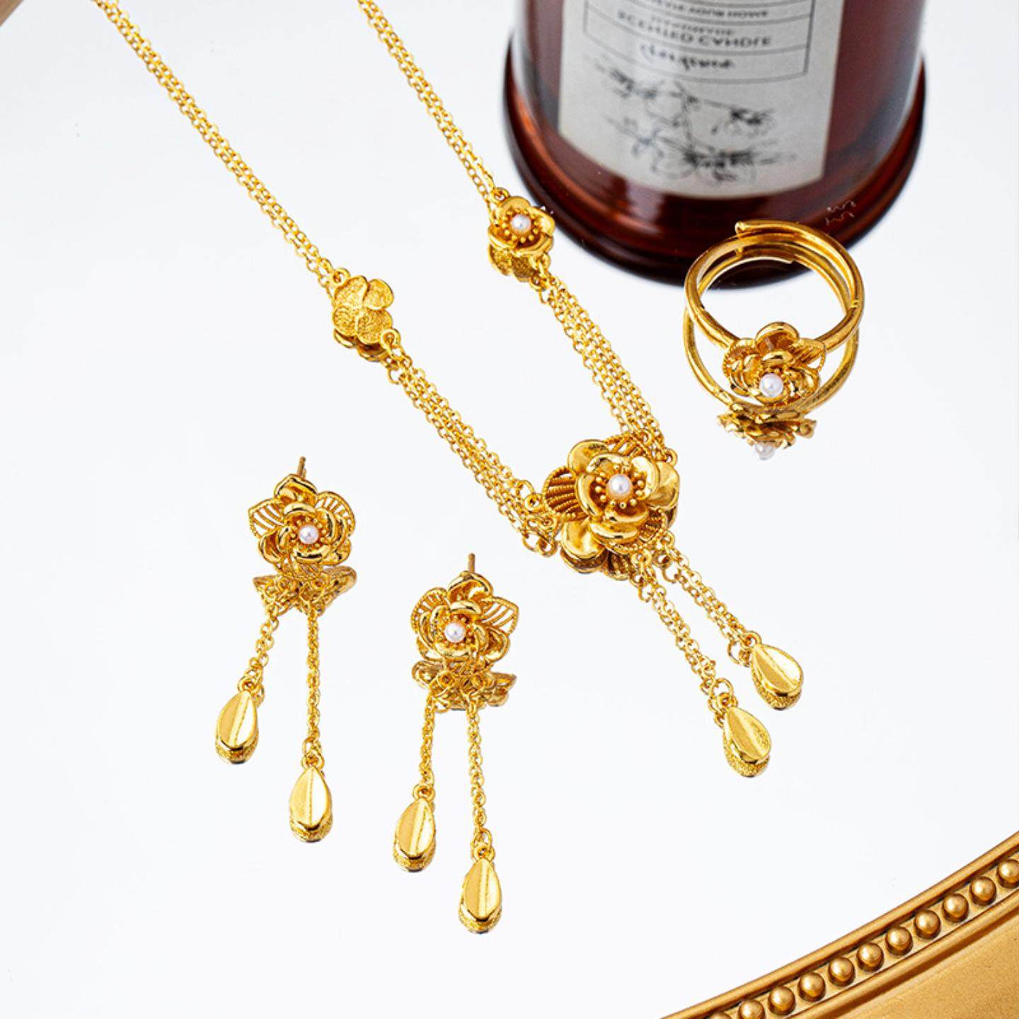 高级感珍珠镂空流苏项链女套饰