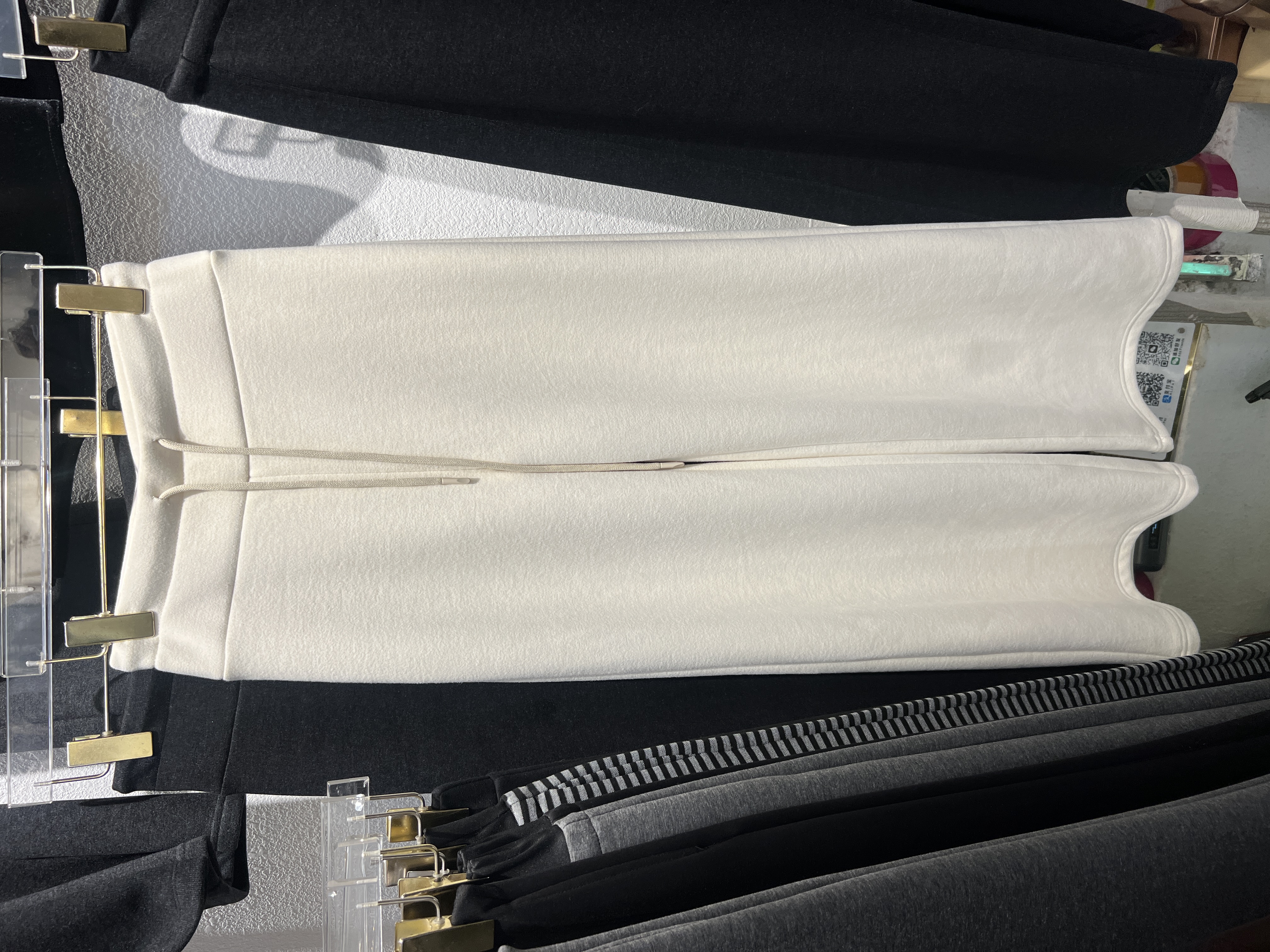 lilaihang利来行新款加绒弹力直筒裤百搭显瘦长裤小个子裤子6692