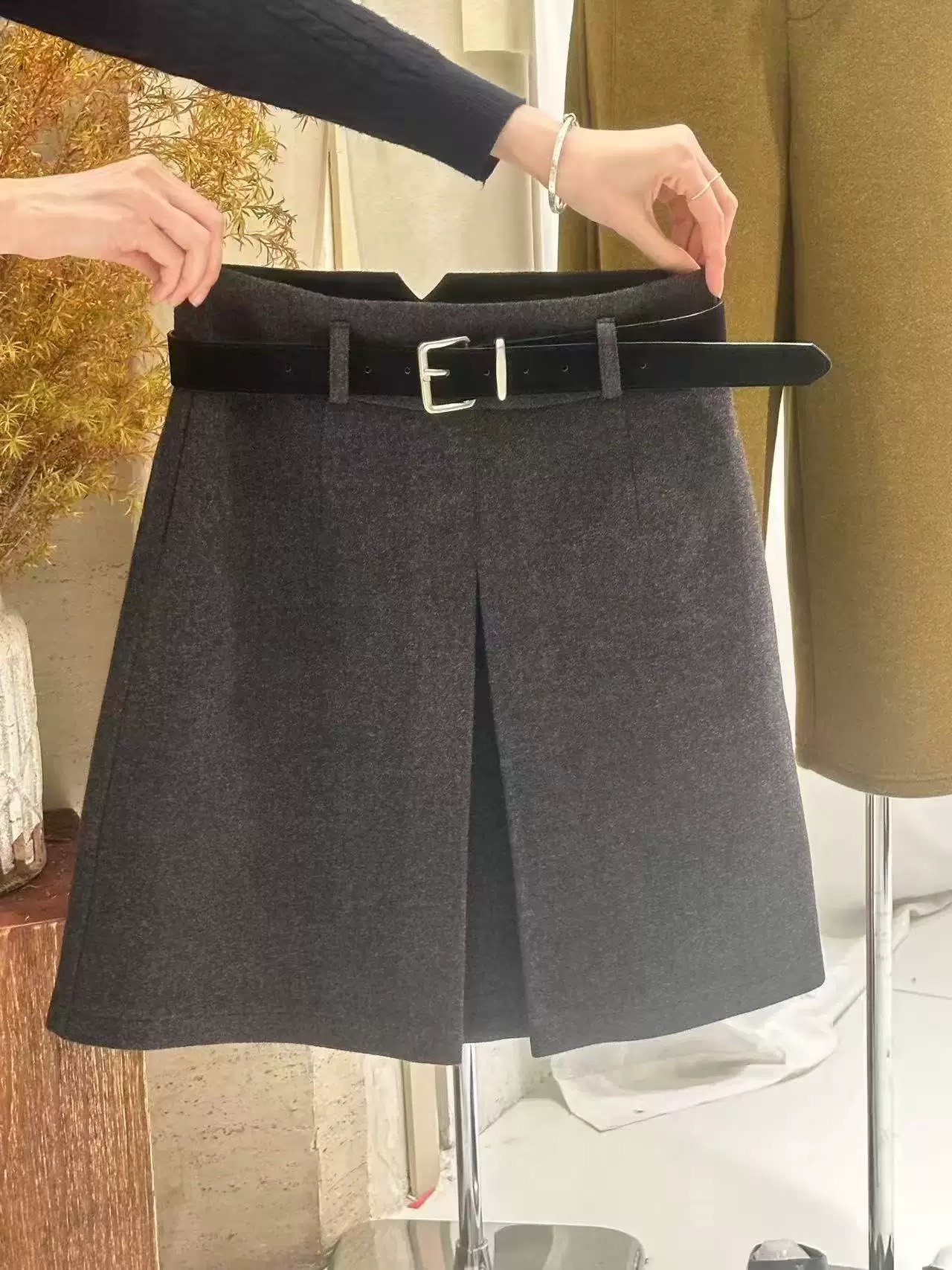 sjg十三行设计感66A81韩货正品显瘦气质配腰带高腰显瘦A字中半裙