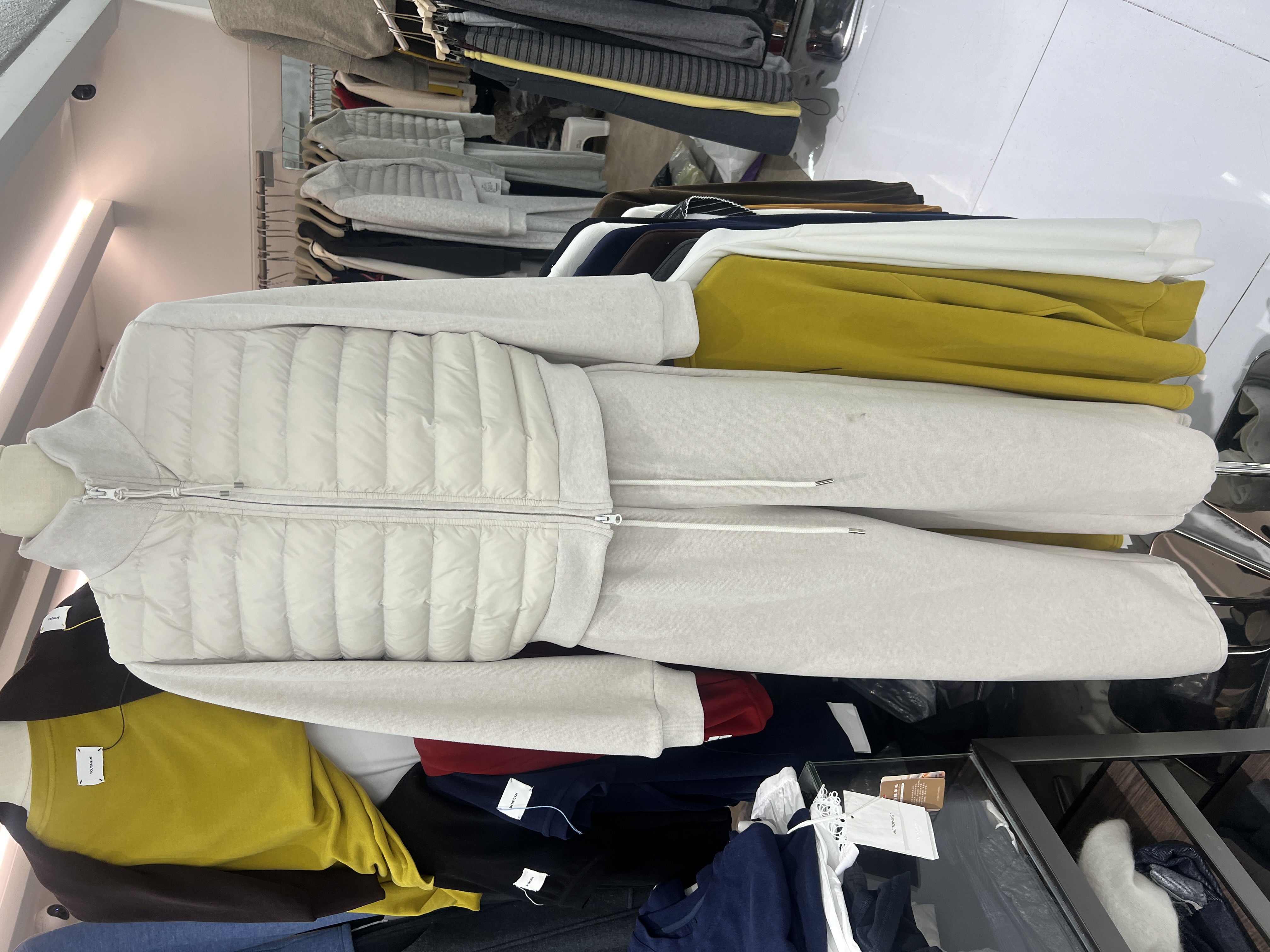 ME TOWNS冬季韩版立领坑条长袖羽绒服短外套卫裤时尚两件套套装女