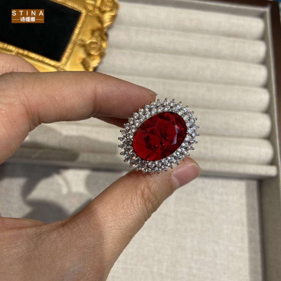 STINA椭圆形红宝石时尚满钻开口