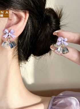 STINA紫色结铃兰花耳夹感冰透水