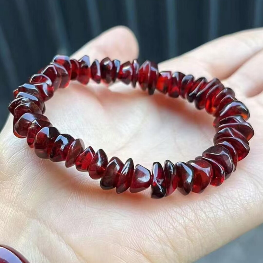 正品天然缅甸琥珀酒红玻璃底血珀随形手串女款时尚百搭珠宝饰品