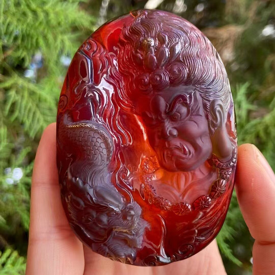 正品天然缅甸琥珀精品血珀蓝血膜 大黑天 吊坠文玩工艺珠宝饰品