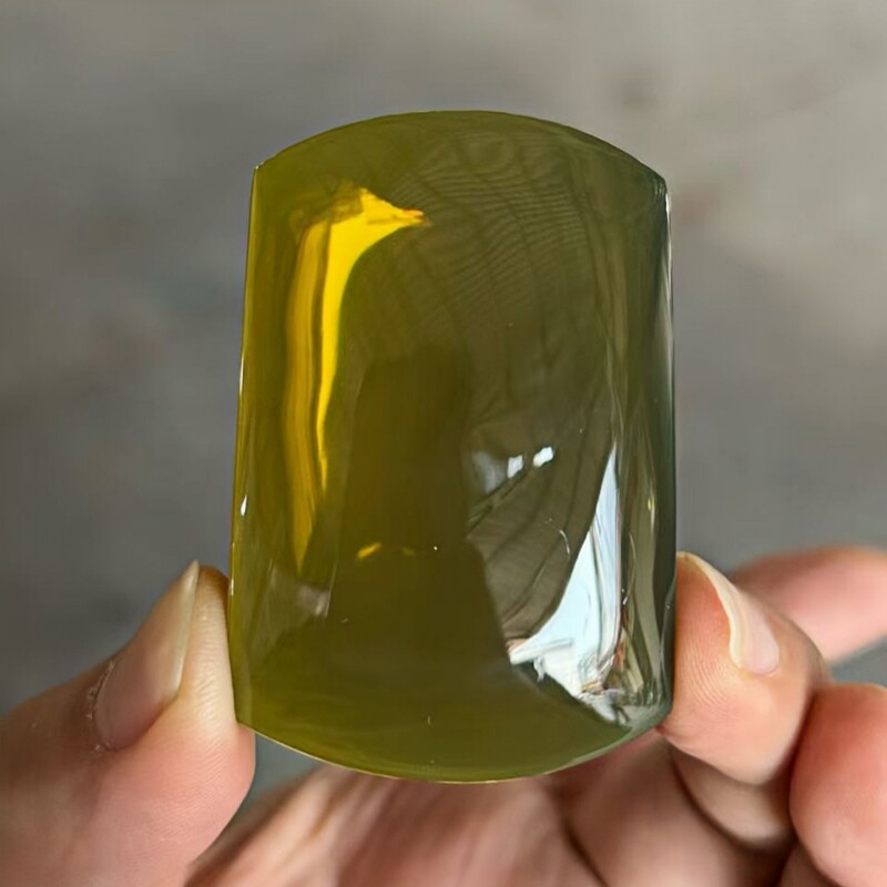 正品天然缅甸琥珀净水菠菜绿茶 无事牌 吊坠文玩百搭收藏珠宝饰品