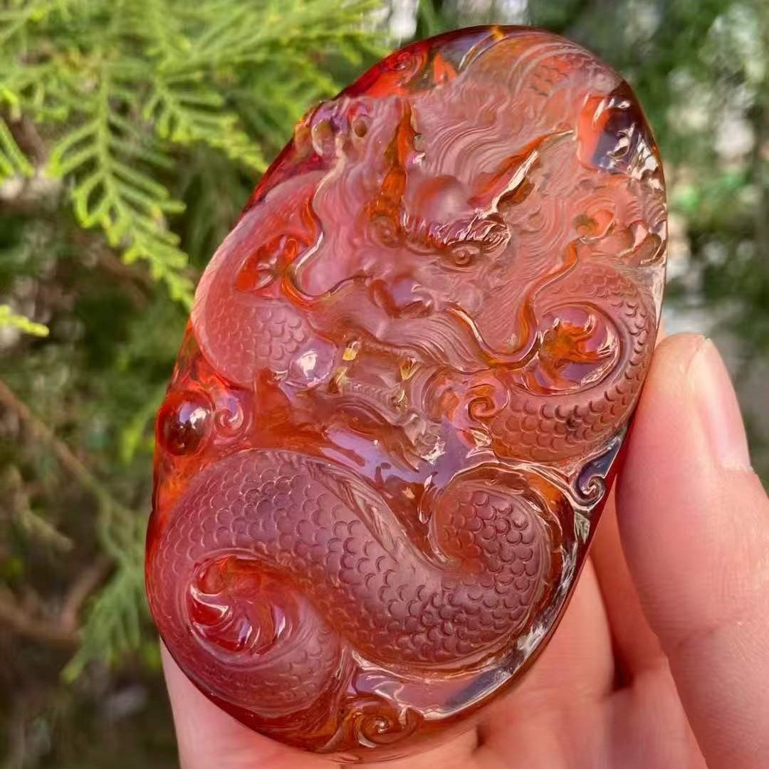正品天然缅甸琥珀精品金红血珀 龙行天下 龙牌吊坠文玩珠宝饰品