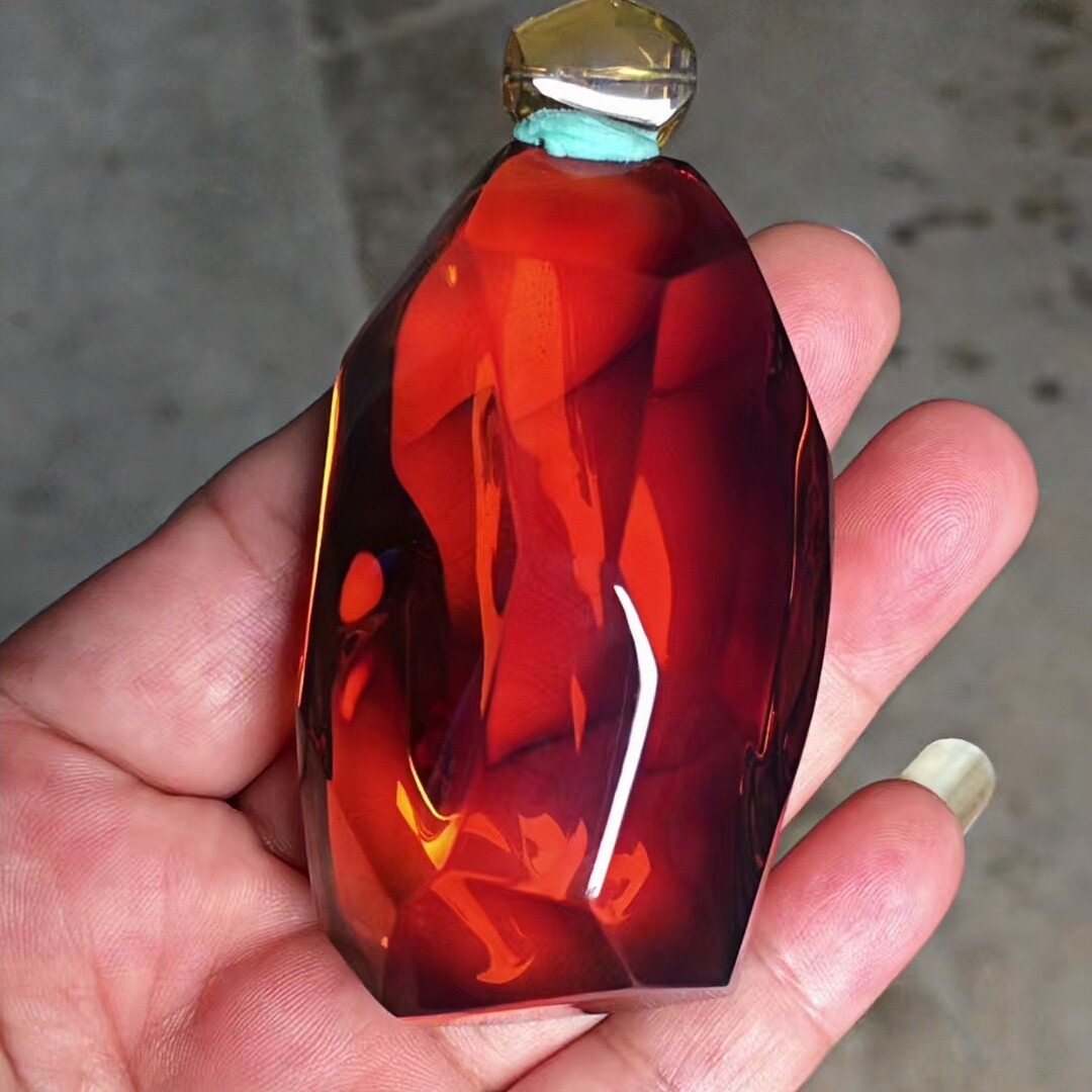 正品天然缅甸琥珀精品玻璃底牛血红茶钻石大吊坠文玩稀有珠宝饰品