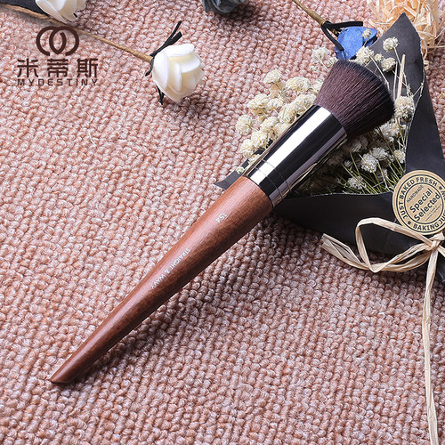 154号平头粉底刷实木刷柄