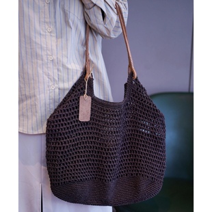 新款小众设计复古休闲蜡绳手工编织真皮大容量网格镂空单肩包女包