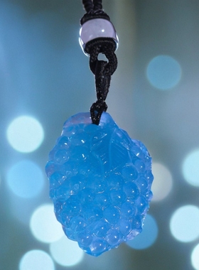 天然吊坠立体雕刻绿色海蓝宝石