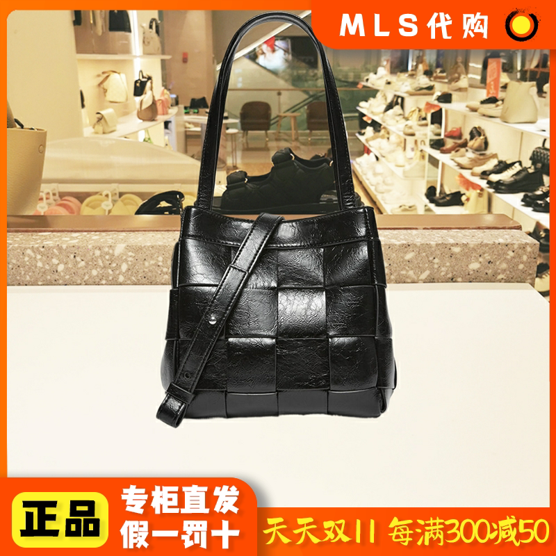 basto/百思图 2024春季时尚单肩水桶包女包国内正品代购x3215 ax4