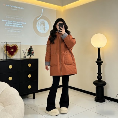 高质量轻奢阔版大连帽高档棉服外套大码遮肉宽松防寒保暖2026冬新