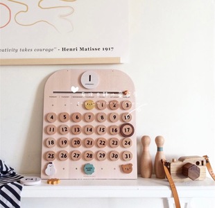 MOONPICN 饰重要生日节日事件记录认知日历 榉木质万年历儿童房装