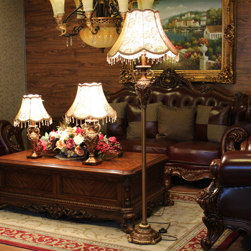 欧式客厅沙发站式落地复古轻奢古典影视摄影道具灯具卧室立式台灯