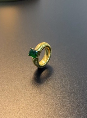 时尚简约复古风戒指绿色指环RICuc 0436
