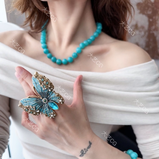 蝴蝶戒指高级感蓝色彩宝夸张配饰复古可调节宫廷风指环小众个性