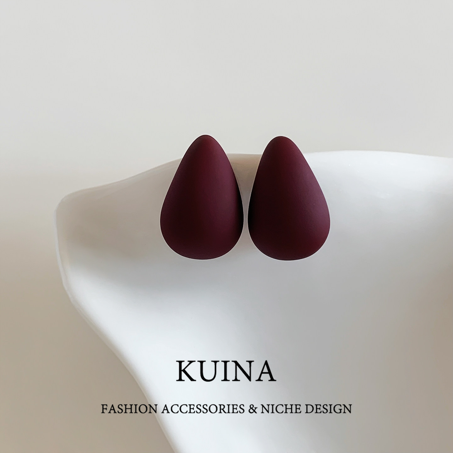 小众复古红色水滴耳钉女简约高级感气质纯银针耳环2025新爆款耳饰