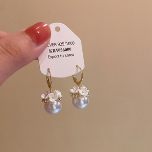 森系超仙花朵珍珠耳环耳扣女小众设计轻奢耳钉高级感复古气质耳饰