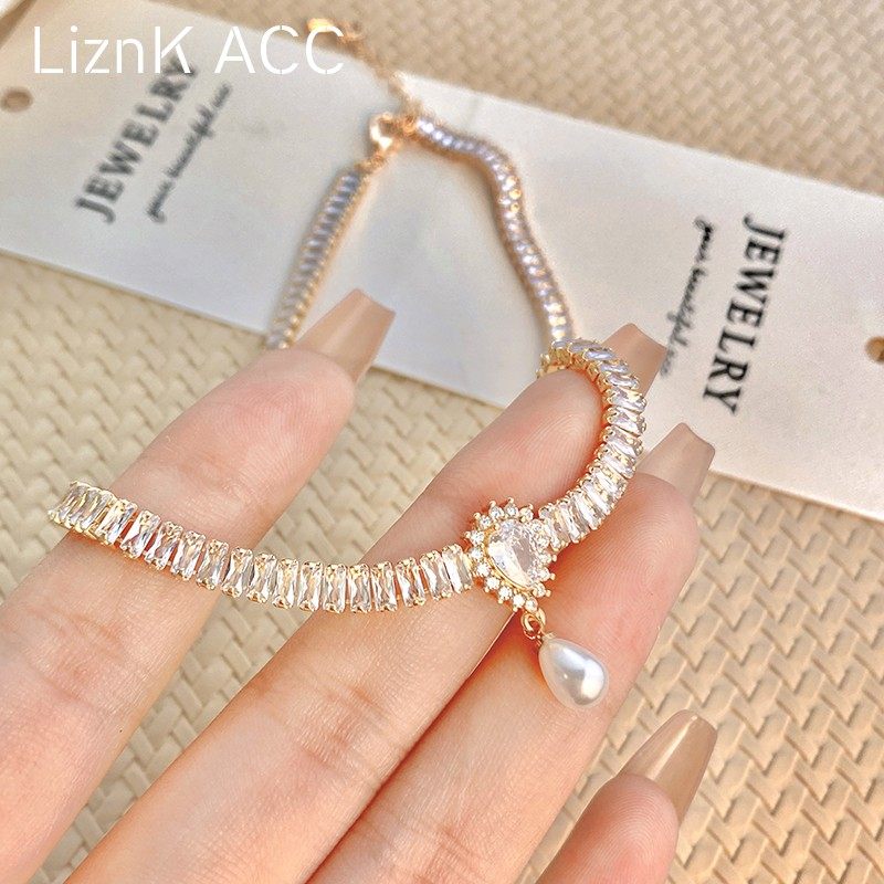 轻奢复古锆石珍珠项链女2024年新款爆款锁骨链小众设计感百搭颈链