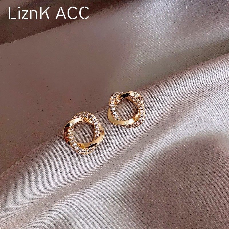 钉2020年新款潮个性小巧甜美耳环女韩国网红气质耳饰女