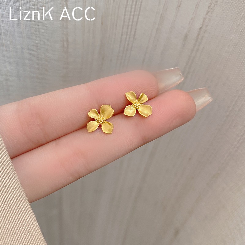 金色花朵耳钉女小众2023新爆款小众设计高级感复古轻奢耳环耳饰