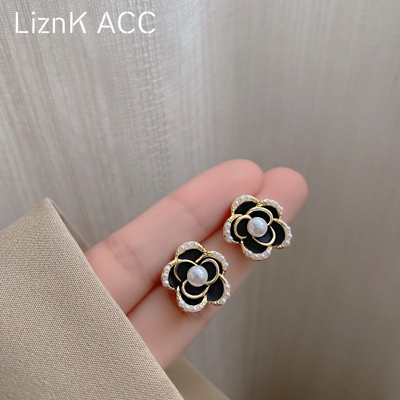 黑色山茶花仿珍珠女轻奢复古
