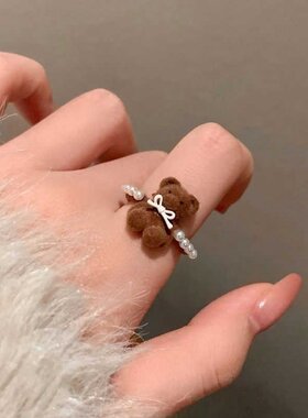 奶萌蝴蝶结小熊珍珠戒指女秋冬小众设计感食指戒甜美可爱开口指环