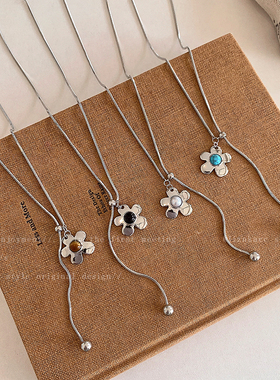 韩系银色小花吊坠项链女轻奢小众锁骨链长款可调节抽拉毛衣链配饰