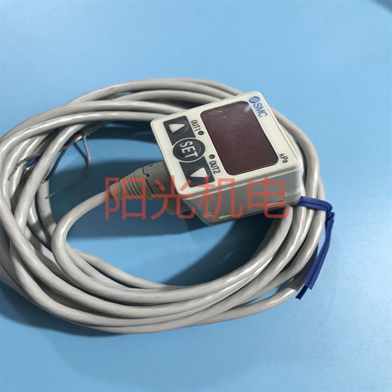 供应SMC 数显压力开关传感器ZSE40-W1-22-M 质量保证