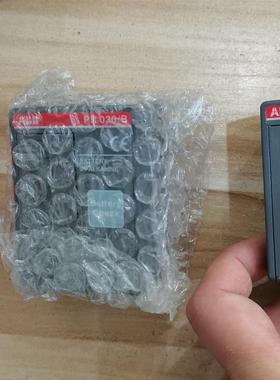 PR 030/B  电池盒 全新原装现货