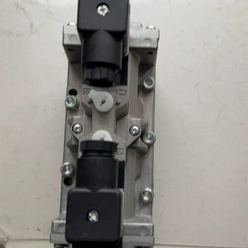 原装CKD电磁阀4F620- 4F610-20- 4F629-00-20-DC24-AC110-AC220