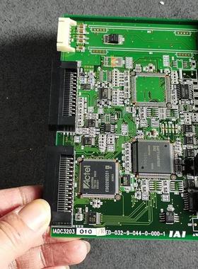 * IADC3203 010/R 010B/R 020/R D3203 NP1/R 控制板