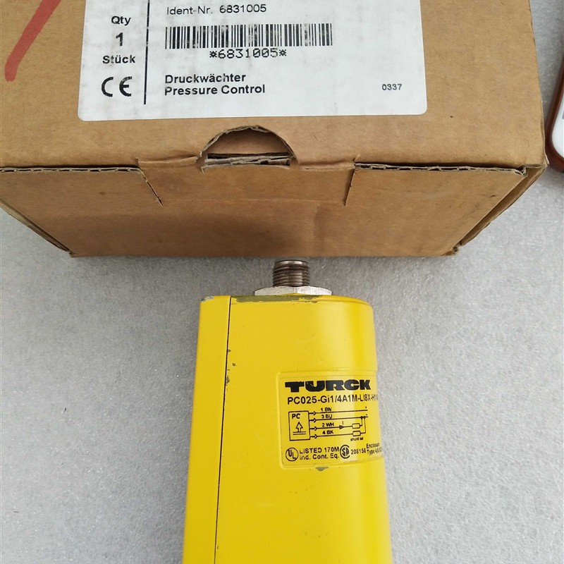 传感器图尔克正品现货 PC025-Gi1/4A1M-LI8X-H1141工程剩下的