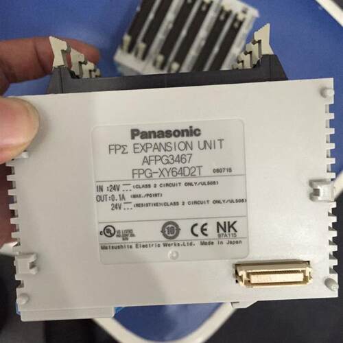 FPG-XY64D2T FPG-C32TH FPG-PP11  PLC模块 连接线