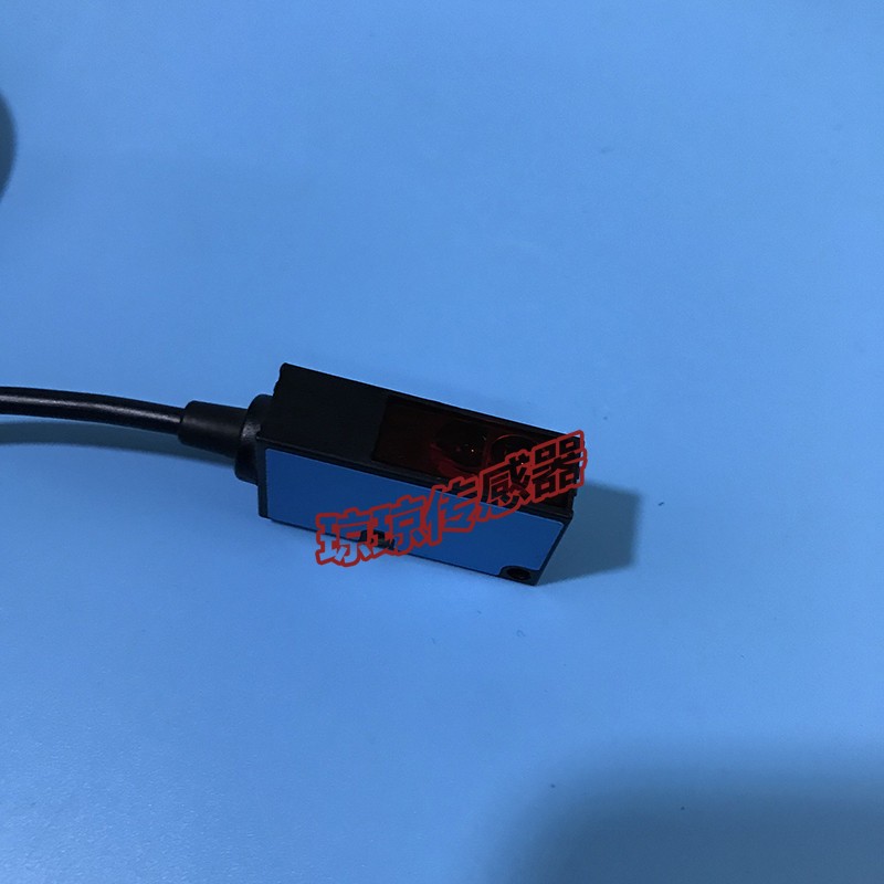 德国SICK施克WL9-2N130S09 WT9-2N130西克反射式光电开关传感器