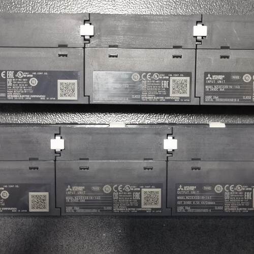 NZ2EX2B1N-16T PLC模块 原装现货一个 二手成色新