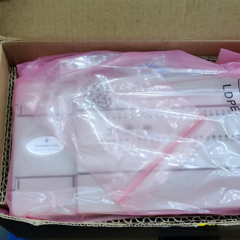 * MC100-2PT MC200-1614BTA1 MC200-0808ETN PLC 全新