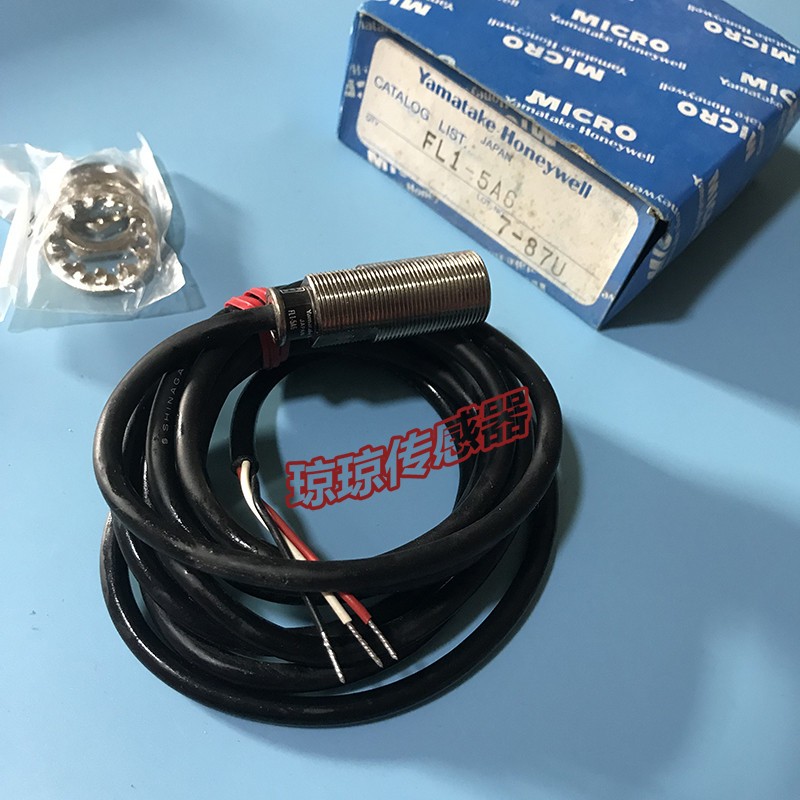 FL1-5A6/5A6N/10T12/18AN6日本接近开关感应传感器