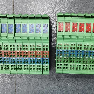 2861234/IB IL 24 DI 4-PAC 2863931/ DO 4-ME 2863928