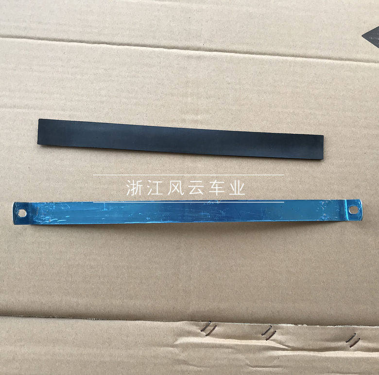 小高赛越野摩托车排气管固定圈 沙滩车排气筒卡箍抱箍吊箍垫子图片