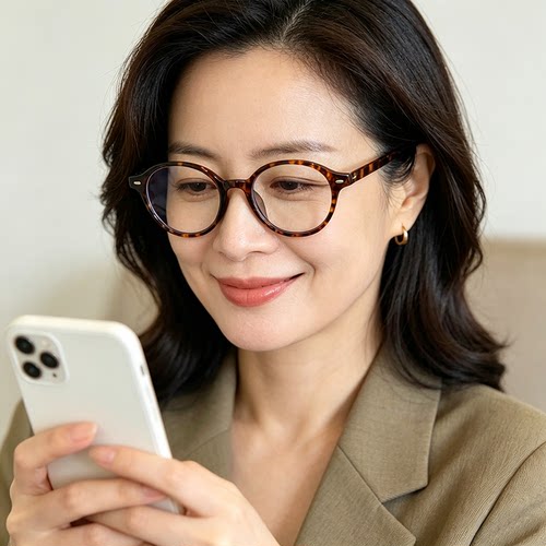 椭圆形防蓝光老花镜男女小框TR90超轻高清中老年人老花眼舒适