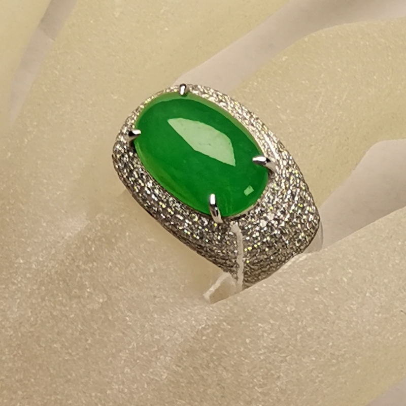 天然a货帝王绿翡翠17大蛋面18k黄金天然钻石豪华镶嵌大戒指男款