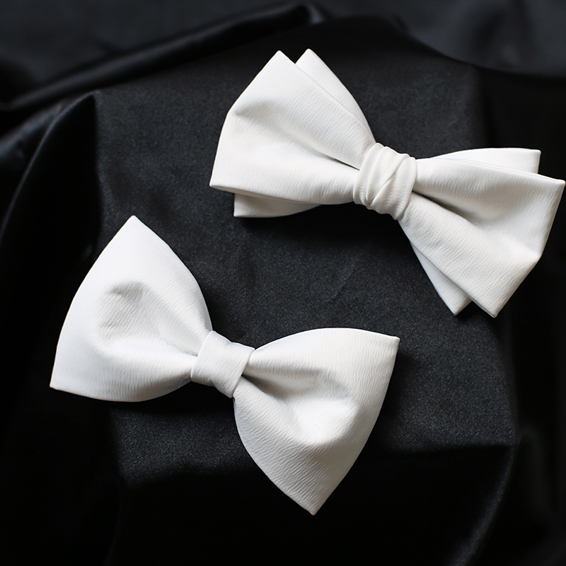 白色煲呔婚礼森系复古伴郎领结