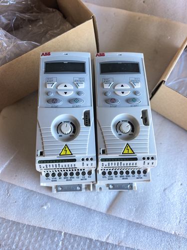 ACS150-03E-04A1-4 ABB变频器 二手货实物图 很干净成色亮 包好用