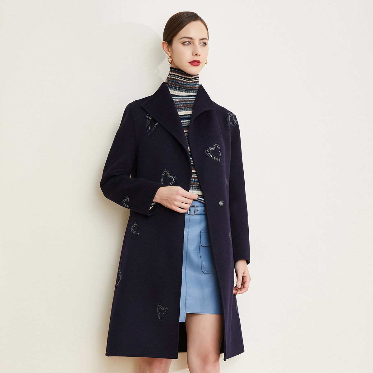 显瘦中长大衣斯尔丽时尚