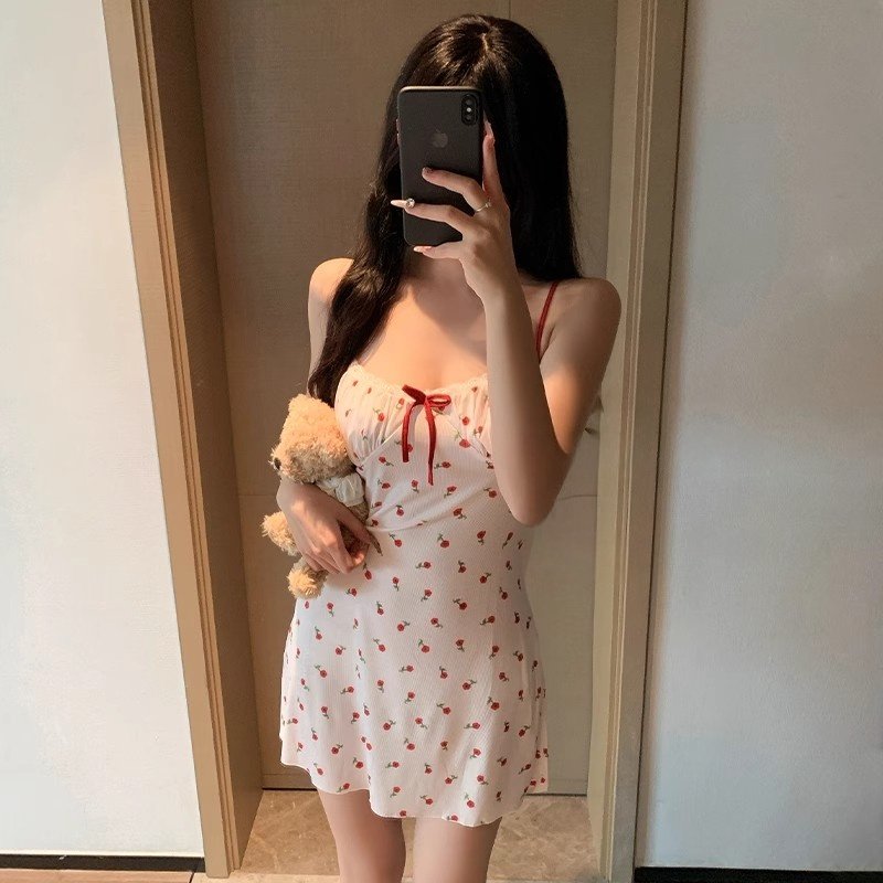 粉色玫瑰碎花纯欲甜美性感睡衣舒适莫代尔蕾丝花边吊带睡裙带胸垫