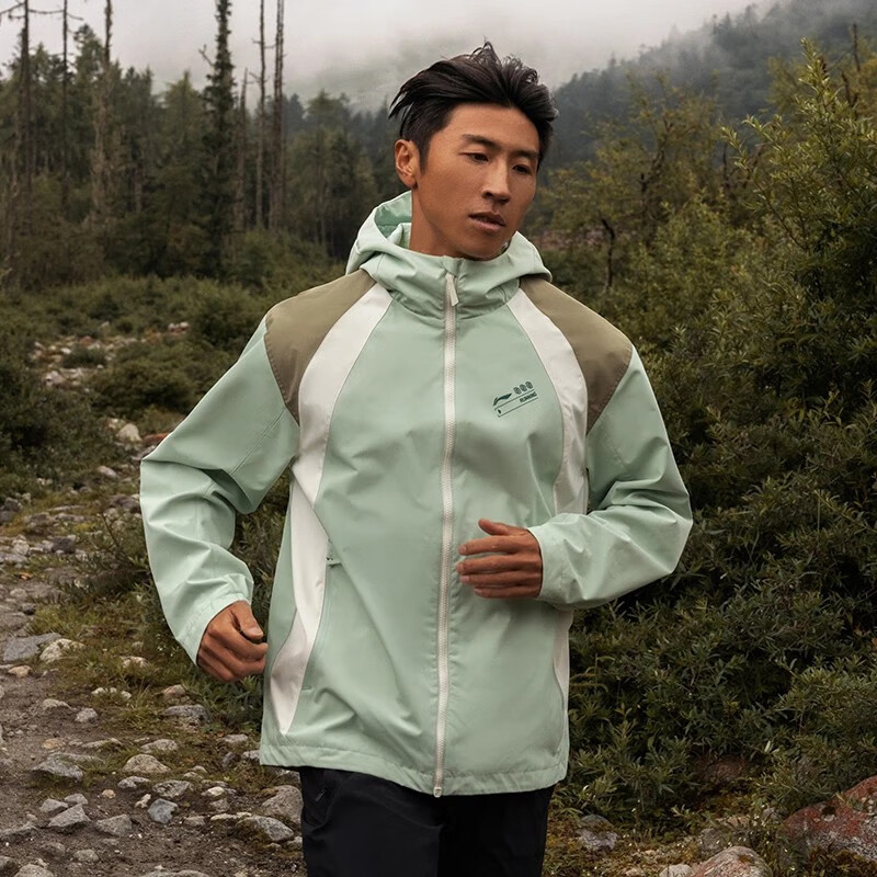 李宁风衣男秋季跑步系列时尚舒适透气休闲连帽运动风衣AFDT891