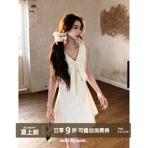 大于诗集 赫本纪事 法式蝴蝶结收腰连衣裙女拼接撞色背心裙短裙春