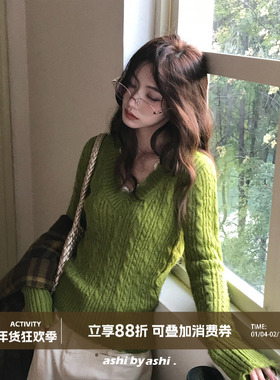 大于诗集 ashi主推！撞色蕾丝花边拼接V领绞花毛衣修身套头打底衫